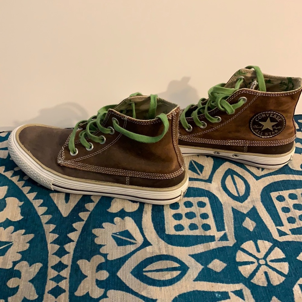 Unusual Brown Leather Converse High Tops Size 6 8
